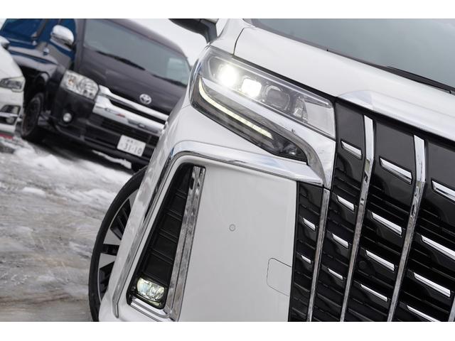 アルファード ２．５Ｓ　Ｃパッケージ　純正Ｄオーディオフルセグ地デジ・後席モニター・ＤＶＤ再生・両側パワードア・パワーゲート・合皮シート・シートベンチレーション・７人乗パワーオットマン・衝突軽減・レーダークルーズ・レーンキープ・本州仕入（7枚目）