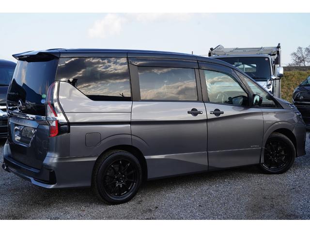 セレナ ハイウェイスターVセレクションブラックルーフ後期モデル 純正9型ナビ地デジ・後席モニター・360全方位モニター・プロパイロット・衝突軽減ブレーキ・BSM・合革シート・シートヒーター・ハンドルヒーター・LEDライト・社外17アルミ・ETC・ワンオーナー(10枚目)