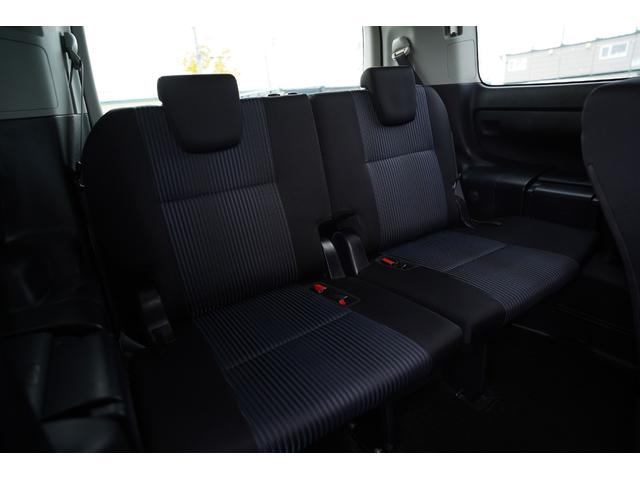 ヴォクシー ＺＳ　アルパインナビフルセグ地デジ・バックカメラ・両側パワードア・ＬＥＤライト・ＥＴＣ・スマートキー・プッシュスタート・Ｉストップ・寒冷地仕様・リアヒーター（36枚目）