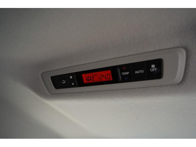 ヴォクシー ＺＳ　アルパインナビフルセグ地デジ・バックカメラ・両側パワードア・ＬＥＤライト・ＥＴＣ・スマートキー・プッシュスタート・Ｉストップ・寒冷地仕様・リアヒーター（38枚目）