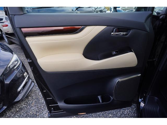 アルファードハイブリッド Ｇ　Ｆパッケージ　純正ナビフルセグ地デジ・バックカメラ・後席モニター・ベージュ本革シート・エグゼクティブシート・パワーオットマン・メモリーシート・シートヒーター・ステアヒーター・両側パワードア・パワーゲート・本州仕入（27枚目）