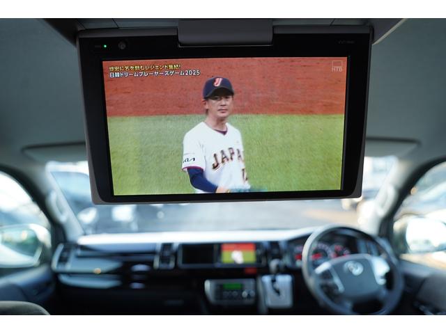 ハイエースワゴン ＧＬ５型モデル　純正ナビ地デジ・Ｂカメラ・１２．１後席モニター・パワードア・衝突軽減ブレーキ・レーンキープ・ＬＥＤライト・切替フォグ・ＥＴＣ・スマートキー・ドラレコ・寒冷地・Ｒヒータークーラー・ワンオーナー・本州仕入（17枚目）