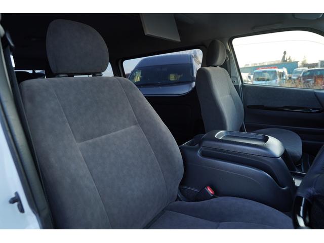 ハイエースワゴン ＧＬ５型モデル　純正ナビ地デジ・Ｂカメラ・１２．１後席モニター・パワードア・衝突軽減ブレーキ・レーンキープ・ＬＥＤライト・切替フォグ・ＥＴＣ・スマートキー・ドラレコ・寒冷地・Ｒヒータークーラー・ワンオーナー・本州仕入（20枚目）