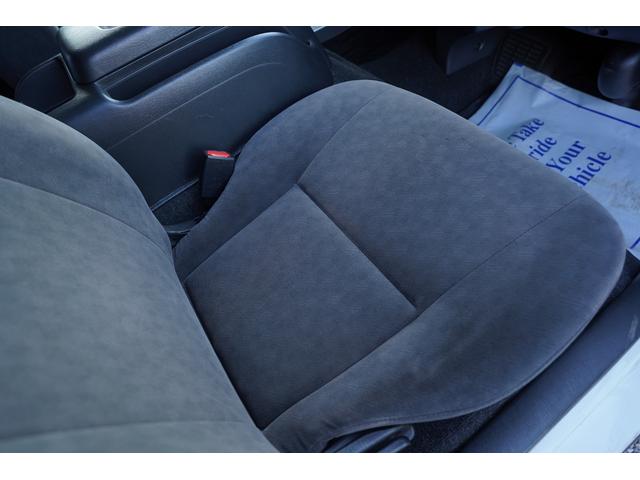 ハイエースワゴン ＧＬ５型モデル　純正ナビ地デジ・Ｂカメラ・１２．１後席モニター・パワードア・衝突軽減ブレーキ・レーンキープ・ＬＥＤライト・切替フォグ・ＥＴＣ・スマートキー・ドラレコ・寒冷地・Ｒヒータークーラー・ワンオーナー・本州仕入（22枚目）