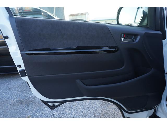 ハイエースワゴン ＧＬ５型モデル　純正ナビ地デジ・Ｂカメラ・１２．１後席モニター・パワードア・衝突軽減ブレーキ・レーンキープ・ＬＥＤライト・切替フォグ・ＥＴＣ・スマートキー・ドラレコ・寒冷地・Ｒヒータークーラー・ワンオーナー・本州仕入（26枚目）