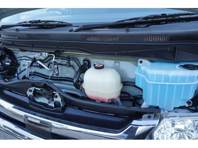 ハイエースワゴン ＧＬ５型モデル　純正ナビ地デジ・Ｂカメラ・１２．１後席モニター・パワードア・衝突軽減ブレーキ・レーンキープ・ＬＥＤライト・切替フォグ・ＥＴＣ・スマートキー・ドラレコ・寒冷地・Ｒヒータークーラー・ワンオーナー・本州仕入（57枚目）