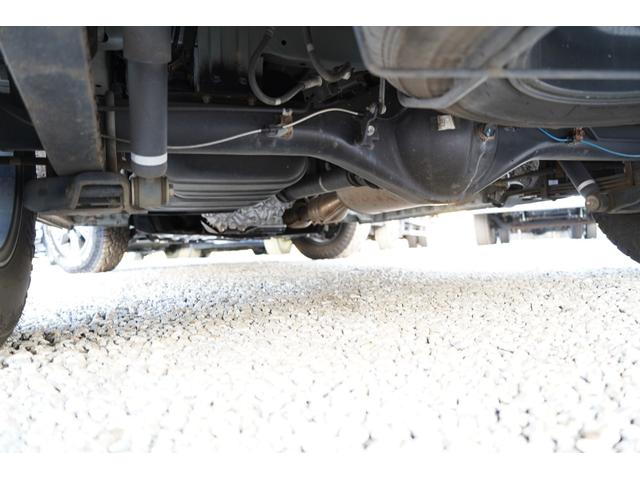 ハイエースワゴン ＧＬ５型モデル　純正ナビ地デジ・Ｂカメラ・１２．１後席モニター・パワードア・衝突軽減ブレーキ・レーンキープ・ＬＥＤライト・切替フォグ・ＥＴＣ・スマートキー・ドラレコ・寒冷地・Ｒヒータークーラー・ワンオーナー・本州仕入（59枚目）