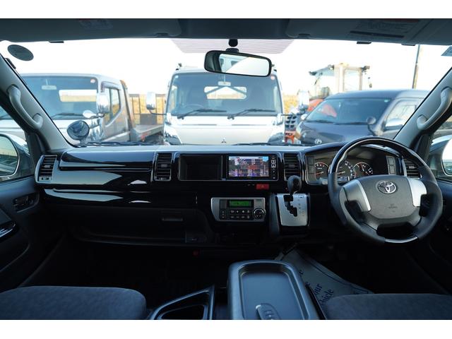 ハイエースワゴン ＧＬ４型後期モデル　アルパインナビフルセグ地デジ・バックカメラ・後席モニター・パワードア・ＬＥＤライト・ＬＥＤ切替フォグ・コンビステア・ＥＴＣ・スマートキー・１００Ｖ電源・純正１５アルミ・Ｒヒータークーラー・本州仕入（16枚目）