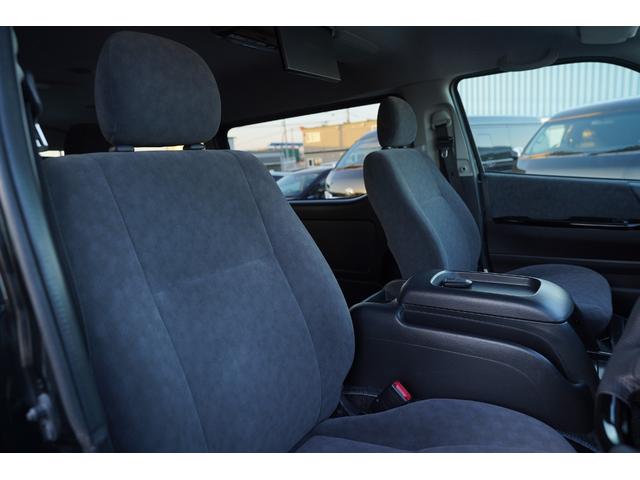 ハイエースワゴン ＧＬ４型後期モデル　アルパインナビフルセグ地デジ・バックカメラ・後席モニター・パワードア・ＬＥＤライト・ＬＥＤ切替フォグ・コンビステア・ＥＴＣ・スマートキー・１００Ｖ電源・純正１５アルミ・Ｒヒータークーラー・本州仕入（18枚目）