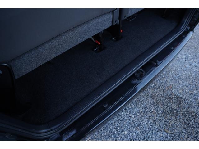 ハイエースワゴン ＧＬ４型後期モデル　アルパインナビフルセグ地デジ・バックカメラ・後席モニター・パワードア・ＬＥＤライト・ＬＥＤ切替フォグ・コンビステア・ＥＴＣ・スマートキー・１００Ｖ電源・純正１５アルミ・Ｒヒータークーラー・本州仕入（46枚目）