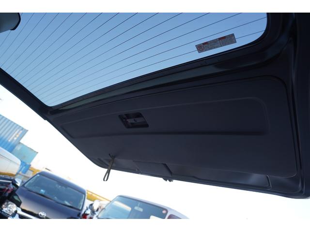 ハイエースワゴン ＧＬ４型後期モデル　アルパインナビフルセグ地デジ・バックカメラ・後席モニター・パワードア・ＬＥＤライト・ＬＥＤ切替フォグ・コンビステア・ＥＴＣ・スマートキー・１００Ｖ電源・純正１５アルミ・Ｒヒータークーラー・本州仕入（47枚目）