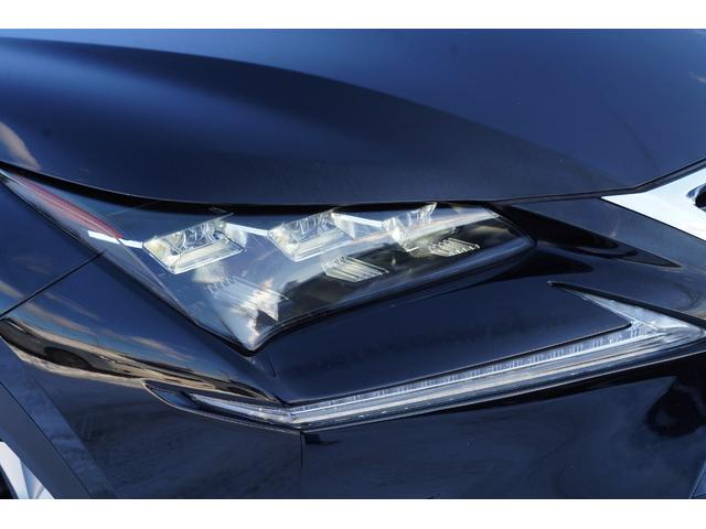 ＮＸ ＮＸ２００ｔ　バージョンＬ　パノラミックガラスルーフ　純正ナビフルセグ地デジ・バックカメラ・パノラミックガラスルーフ・３眼ＬＥＤライト・本革シート・メモリーＰシート・シートヒーターエアコン・ステアヒーター・２列目電動格納・パワーゲート・ＥＴＣ・本州仕入（8枚目）