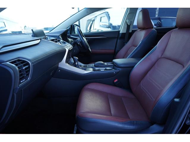 ＮＸ ＮＸ２００ｔ　バージョンＬ　パノラミックガラスルーフ　純正ナビフルセグ地デジ・バックカメラ・パノラミックガラスルーフ・３眼ＬＥＤライト・本革シート・メモリーＰシート・シートヒーターエアコン・ステアヒーター・２列目電動格納・パワーゲート・ＥＴＣ・本州仕入（24枚目）