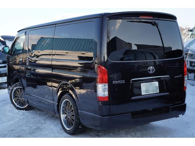 ハイエースバン スーパーＧＬ　ダークプライムＩＩ　５型モデル　社外ナビフルセグ地デジ・Ｂカメラ・両側パワードア・ＬＥＤライト・フォグ・Ｆスポイラー・ルーフスポイラー・モデリスタグリル・社外１８アルミ・寒冷地仕様・ツインバッテリー・純正ＥＧスターター・ワンオーナー（11枚目）