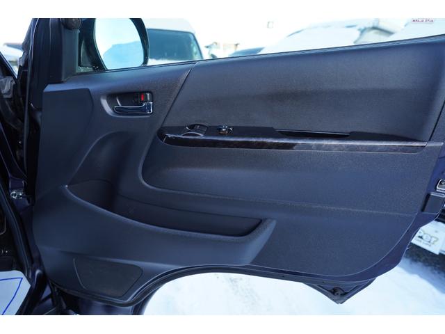 ハイエースバン スーパーＧＬ　ダークプライムＩＩ　５型モデル　社外ナビフルセグ地デジ・Ｂカメラ・両側パワードア・ＬＥＤライト・フォグ・Ｆスポイラー・ルーフスポイラー・モデリスタグリル・社外１８アルミ・寒冷地仕様・ツインバッテリー・純正ＥＧスターター・ワンオーナー（22枚目）