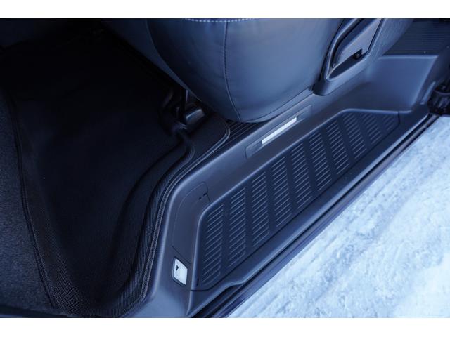 ハイエースバン スーパーＧＬ　ダークプライムＩＩ　５型モデル　社外ナビフルセグ地デジ・Ｂカメラ・両側パワードア・ＬＥＤライト・フォグ・Ｆスポイラー・ルーフスポイラー・モデリスタグリル・社外１８アルミ・寒冷地仕様・ツインバッテリー・純正ＥＧスターター・ワンオーナー（45枚目）