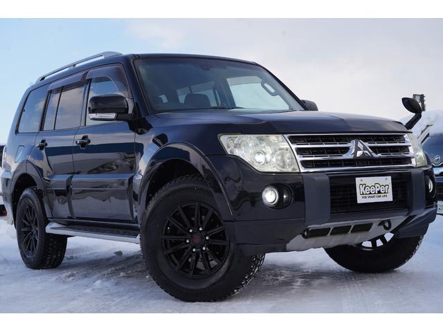 パジェロ ロング　エクシード　社外ナビフルセグ地デジ・バックカメラ・黒革シート・パワーシート・シートヒーター・ＬＥＤフォグ・社外１７アルミ・コンビステアリング・クルコン・ＡＣ１００Ｖ・ＥＴＣ・リアヒーター・寒冷地仕様・本州仕入（6枚目）