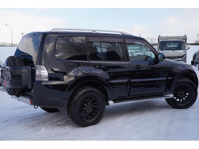 パジェロ ロング　エクシード　社外ナビフルセグ地デジ・バックカメラ・黒革シート・パワーシート・シートヒーター・ＬＥＤフォグ・社外１７アルミ・コンビステアリング・クルコン・ＡＣ１００Ｖ・ＥＴＣ・リアヒーター・寒冷地仕様・本州仕入（9枚目）