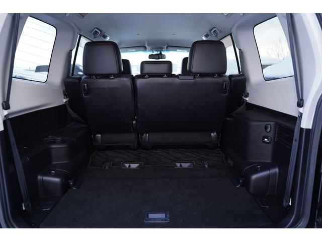 パジェロ ロング　エクシード　社外ナビフルセグ地デジ・バックカメラ・黒革シート・パワーシート・シートヒーター・ＬＥＤフォグ・社外１７アルミ・コンビステアリング・クルコン・ＡＣ１００Ｖ・ＥＴＣ・リアヒーター・寒冷地仕様・本州仕入（45枚目）