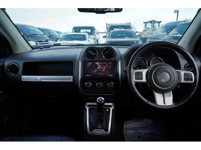 ジープ・コンパス リミテッド　社外ナビフルセグ地デジ・バックカメラ・ＢＯＳＴＯＮプレミアムサウンド・黒革シート・パワーシート・シートヒーター・ＥＴＣ・クルコン・純正１８アルミ・キーレス（14枚目）