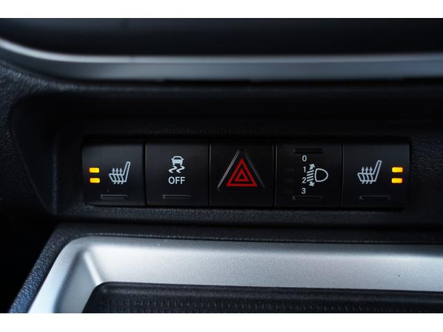 ジープ・コンパス リミテッド　社外ナビフルセグ地デジ・バックカメラ・ＢＯＳＴＯＮプレミアムサウンド・黒革シート・パワーシート・シートヒーター・ＥＴＣ・クルコン・純正１８アルミ・キーレス（30枚目）