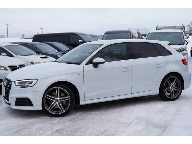 Ａ３ ２．０ＴＦＳＩクワトロスポーツＳラインパッケージ　純正ＭＭＩナビフルセグ地デジ・Ｂカメラ・ハーフ革シート・パワーシート・シートヒーター・ＡＣＣレーダクルーズ・バーチャルコックピット・ＬＥＤライト・ＥＧスターター・前後ドラレコ・社外１８アルミ・ＥＴＣ（5枚目）