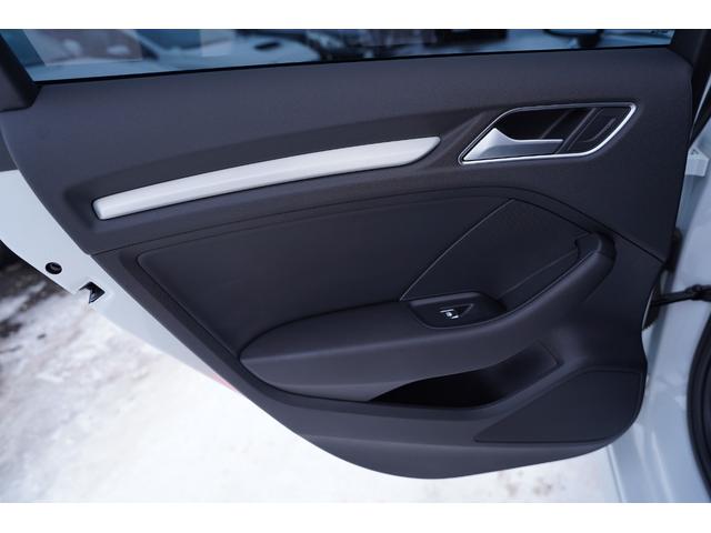 Ａ３ ２．０ＴＦＳＩクワトロスポーツＳラインパッケージ　純正ＭＭＩナビフルセグ地デジ・Ｂカメラ・ハーフ革シート・パワーシート・シートヒーター・ＡＣＣレーダクルーズ・バーチャルコックピット・ＬＥＤライト・ＥＧスターター・前後ドラレコ・社外１８アルミ・ＥＴＣ（49枚目）