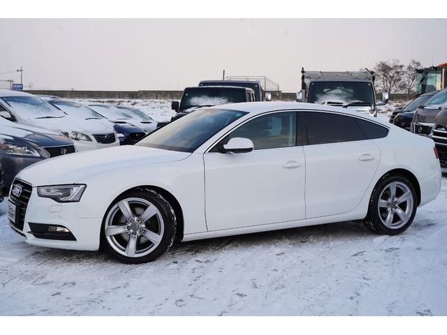 Ａ５スポーツバック ２．０ＴＦＳＩクワトロターボ後期モデル　後期型・純正ＭＭＩナビフルセグ地デジ・バックカメラ・黒革シート・パワーシート・シートヒーター・ミラーヒーター・ブレーキホールド・ＨＩＤライト・ＬＥＤテール・ＥＴＣ・アドバンスキー・本州仕入（5枚目）