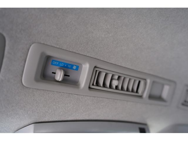 ハイエースワゴン ＧＬ４型後期モデル　社外ナビフルセグ地デジ・Ｂカメラ・追加モニター・後席モニター・パワードア・ＬＥＤライトＬＥＤフォグ・ＬＥＤテール・シートカバー・フロアパネル・Ｆスポイラー・ＥＴＣ・スマートキー・寒冷地仕様・本州仕入（44枚目）