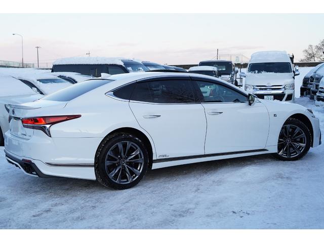 ＬＳ ＬＳ５００ｈ　Ｆスポーツ　ナビフルセグ地デジ・マークレビンソン・３６０全方位モニター・サンルーフ・黒革シート・パワーシートメモリー・シートベンチレーション・デジタルミラー・レーダークルーズ・レーンキープ・ＢＳＭ・ＴＲＤマフラー（11枚目）