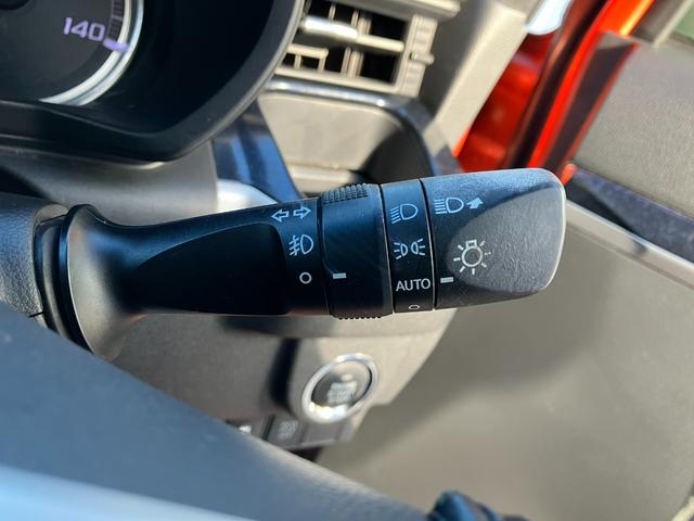 ムーヴ カスタム　ＲＳ　ハイパーＳＡ　ハーフレザーシート　社外ナビ　ターボ　スマートアシスト　スマートキー　ＬＥＤヘッドライト　フォグランプ　プッシュスタート　ＥＴＣ　オートライト　アイドリングストップ　４ＷＤ（16枚目）