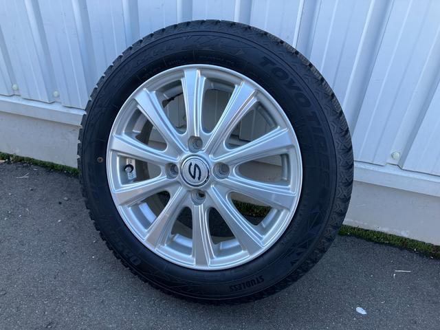 Ｎ－ＢＯＸカスタム Ｇ・Ｌホンダセンシング　社外ナビ　夏冬タイヤ付　スマートキー　片側パワスラ　バックカメラ　ワンセグＴＶ　アダプティブクルーズコントロール　オートライト　フォグ　ＥＴＣ　アイドリングストップ　シートヒーター　衝突軽減ブレーキ（9枚目）