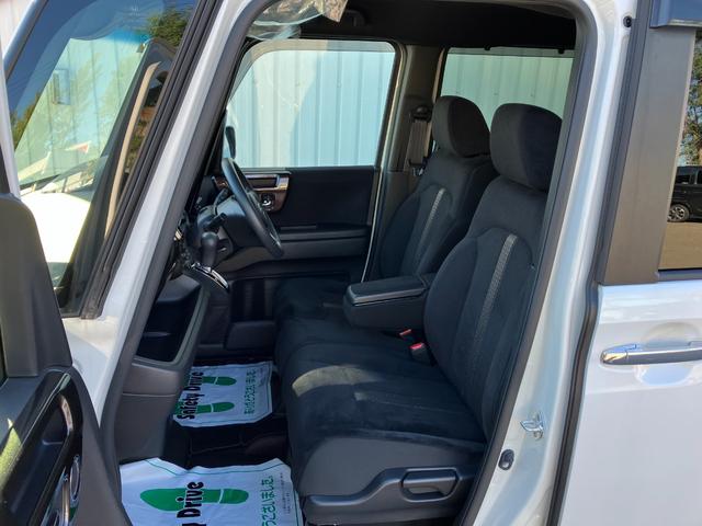 Ｎ－ＢＯＸカスタム Ｇ・Ｌホンダセンシング　社外ナビ　夏冬タイヤ付　スマートキー　片側パワスラ　バックカメラ　ワンセグＴＶ　アダプティブクルーズコントロール　オートライト　フォグ　ＥＴＣ　アイドリングストップ　シートヒーター　衝突軽減ブレーキ（29枚目）