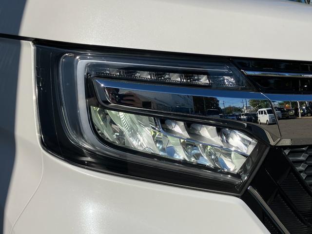 Ｎ－ＢＯＸカスタム Ｇ・Ｌホンダセンシング　社外ナビ　夏冬タイヤ付　スマートキー　片側パワスラ　バックカメラ　ワンセグＴＶ　アダプティブクルーズコントロール　オートライト　フォグ　ＥＴＣ　アイドリングストップ　シートヒーター　衝突軽減ブレーキ（42枚目）