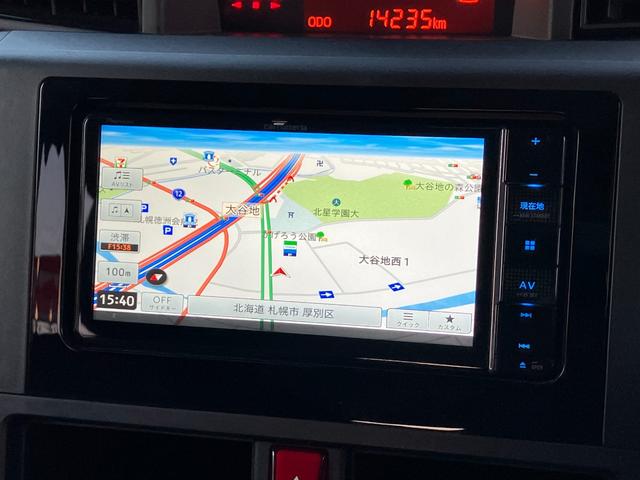 ルーミー X 4WD スマアシ 社外ナビ バックカメラ 夏冬タイヤ付き スマートキー フルセグTV 片側パワスラ オートライト アイドリングストップ クリアランスソナー 衝突軽減ブレーキ 横滑り防止装置(12枚目)