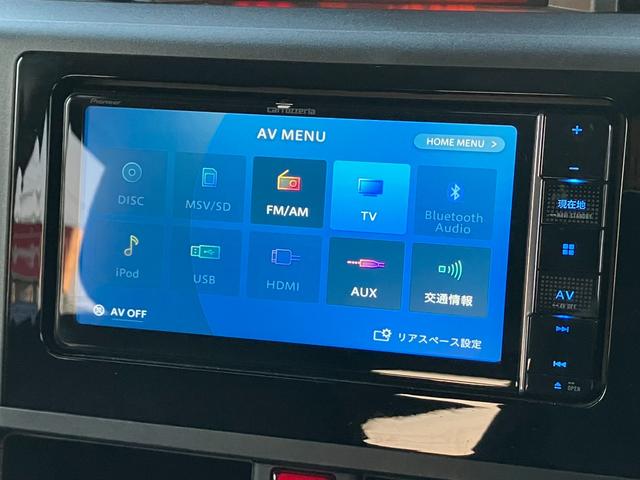 ルーミー X 4WD スマアシ 社外ナビ バックカメラ 夏冬タイヤ付き スマートキー フルセグTV 片側パワスラ オートライト アイドリングストップ クリアランスソナー 衝突軽減ブレーキ 横滑り防止装置(13枚目)