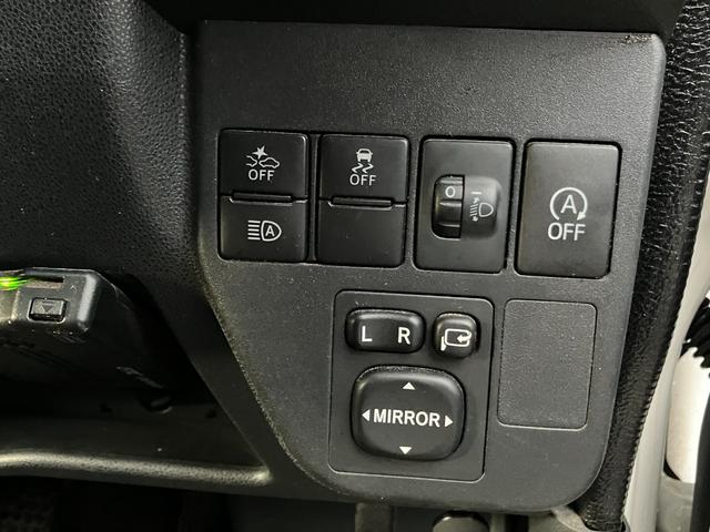 ハイゼットカーゴ クルーズＳＡＩＩＩ　純正ナビ　キーレス　スマアシ　フルセグＴＶ　アイドリングストップ　ＬＥＤライト　ＥＴＣ　電格ミラー（17枚目）