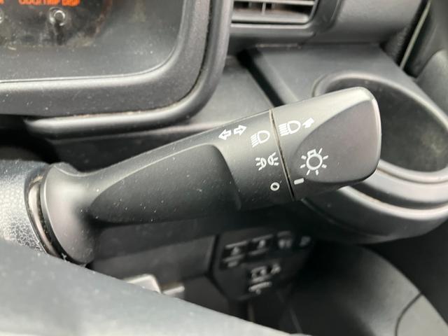ハイゼットカーゴ クルーズＳＡＩＩＩ　純正ナビ　キーレス　スマアシ　フルセグＴＶ　アイドリングストップ　ＬＥＤライト　ＥＴＣ　電格ミラー（21枚目）
