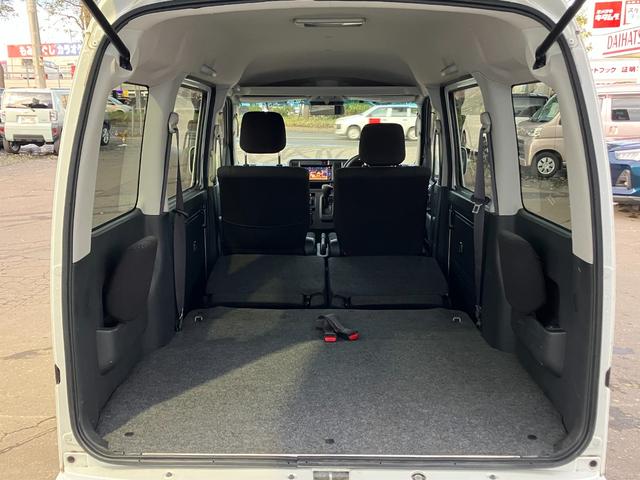ハイゼットカーゴ クルーズＳＡＩＩＩ　純正ナビ　キーレス　スマアシ　フルセグＴＶ　アイドリングストップ　ＬＥＤライト　ＥＴＣ　電格ミラー（28枚目）