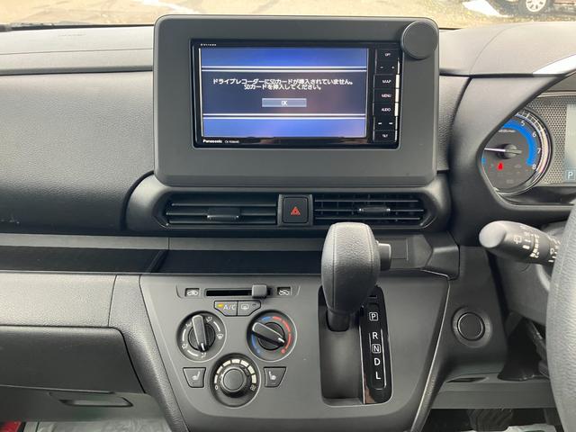 ｅＫクロススペース Ｍ　４ＷＤ　社外メモリーナビ　ＥＴＣ　バックカメラ　ｅ－アシスト　地デジＴＶ　両側スライドドア　シートヒーター　電動格納ミラー　ヒルディセントコントロール（18枚目）