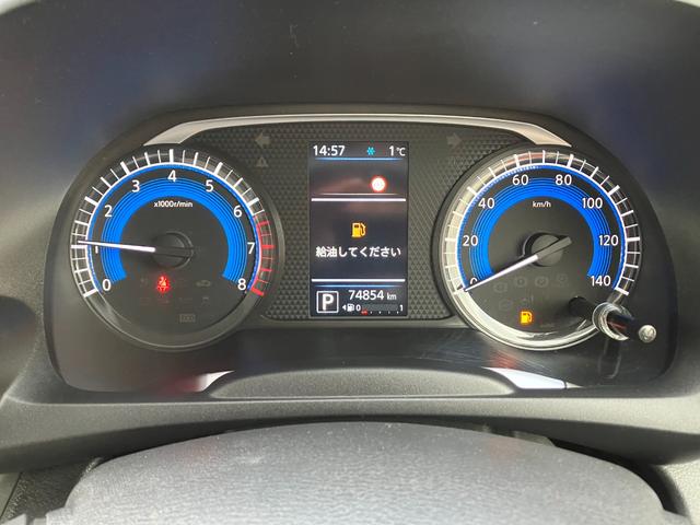 デイズ Ｘ　４ＷＤ　スマートキー　アラウンドビューモニター　バックカメラ　アイドリングストップ　オートライト　シートヒーター　衝突軽減ブレーキ　電格ミラー　セーフティシールド（14枚目）