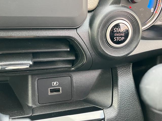 デイズ Ｘ　４ＷＤ　スマートキー　アラウンドビューモニター　バックカメラ　アイドリングストップ　オートライト　シートヒーター　衝突軽減ブレーキ　電格ミラー　セーフティシールド（17枚目）