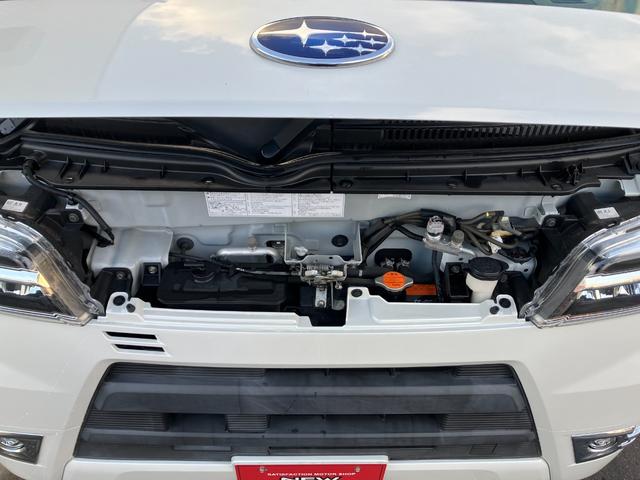 サンバーバン ＶＣターボスマートアシスト　４ＷＤ　社外ＣＤチューナー　キーレス　ハイルーフ　寒冷地仕様　両側スライドドア　スマアシ　ターボ　ＬＥＤライト　フォグ　アイドリングストップ　クリアランスソナー　衝突軽減ブレーキ　横滑り防止装置（6枚目）