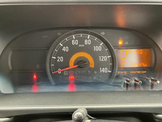 サンバーバン ＶＣターボスマートアシスト　４ＷＤ　社外ＣＤチューナー　キーレス　ハイルーフ　寒冷地仕様　両側スライドドア　スマアシ　ターボ　ＬＥＤライト　フォグ　アイドリングストップ　クリアランスソナー　衝突軽減ブレーキ　横滑り防止装置（14枚目）