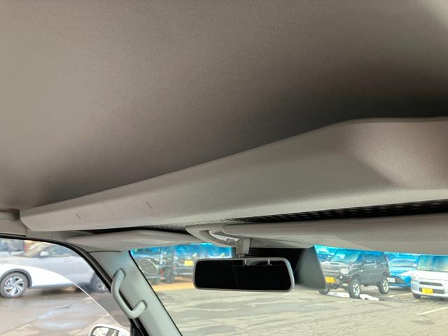 サンバーバン ＶＣターボスマートアシスト　４ＷＤ　社外ＣＤチューナー　キーレス　ハイルーフ　寒冷地仕様　両側スライドドア　スマアシ　ターボ　ＬＥＤライト　フォグ　アイドリングストップ　クリアランスソナー　衝突軽減ブレーキ　横滑り防止装置（21枚目）