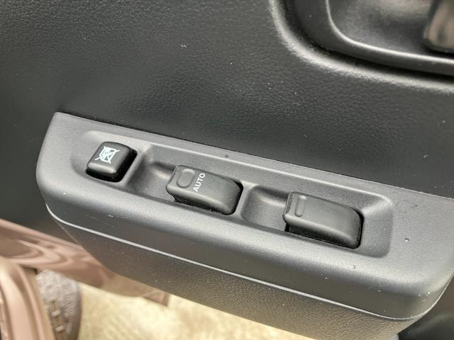 ハイゼットトラック ジャンボＳＡＩＩＩｔ　パートタイム４ＷＤ　キーレスエントリー　社外ＣＤチューナー　三方開　スマートアシスト　マニュアルエアコン　フォグ　衝突軽減ブレーキ　横滑り防止装置（18枚目）