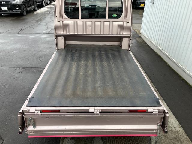 ハイゼットトラック ジャンボＳＡＩＩＩｔ　パートタイム４ＷＤ　キーレスエントリー　社外ＣＤチューナー　三方開　スマートアシスト　マニュアルエアコン　フォグ　衝突軽減ブレーキ　横滑り防止装置（30枚目）