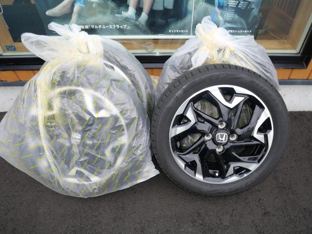 Ｎ－ＷＧＮカスタム Ｌ・ターボホンダセンシング　中古スタッドレスタイヤ　純正エンジンスターター　ナビ　バックカメラ　ドアバイザー　前後ドライブレコーダー　フロアマット　ＥＴＣ　レーダー探知機　ＬＥＤライト　クルーズコントロール　ブレーキサポート（2枚目）