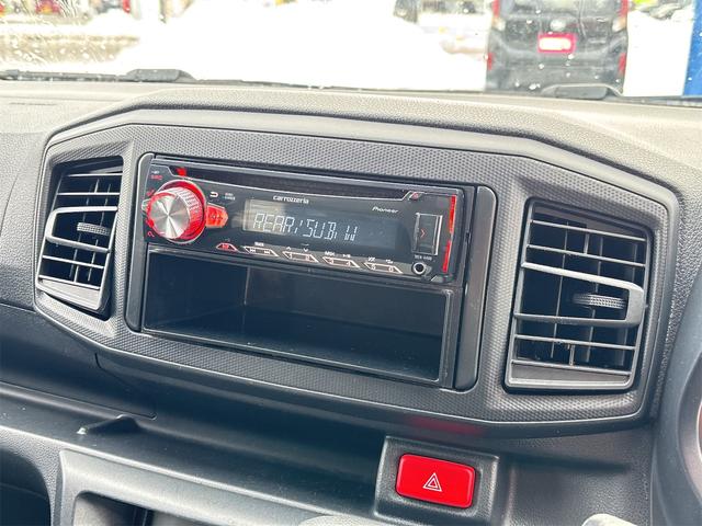 ミライース Ｌ　クリアランスソナー　衝突被害軽減システム　オートマチックハイビーム　キーレスエントリー　アイドリングストップ　ＣＶＴ　ＡＢＳ　ＥＳＣ　ＣＤ　アルミホイール　エアコン　パワーステアリング（4枚目）