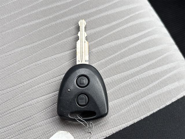 ミライース Ｌ　クリアランスソナー　衝突被害軽減システム　オートマチックハイビーム　キーレスエントリー　アイドリングストップ　ＣＶＴ　ＡＢＳ　ＥＳＣ　ＣＤ　アルミホイール　エアコン　パワーステアリング（22枚目）